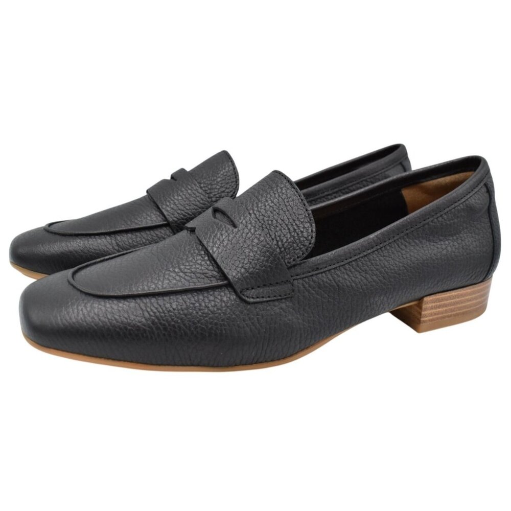 Sofft Womens Size 11 Elinor Moc Toe Black Leather Slip On Shoes Penny Loafers